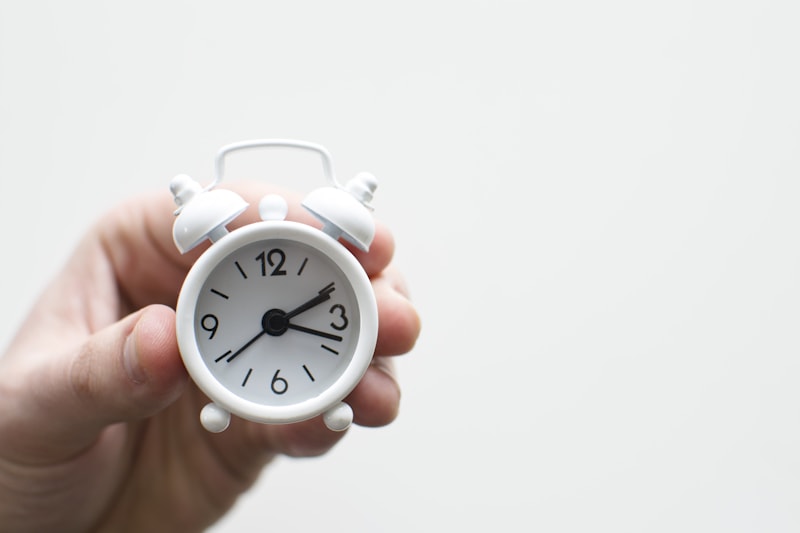 Compteur d'heures supplémentaires affiché sur un tableau de bord RH